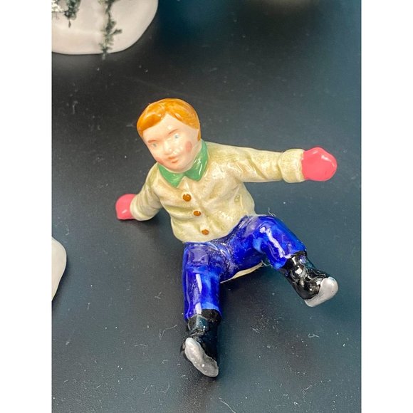 Department 56, Crack The Whip Skaters, set of 3 figures #5171-3, w box, RETIRED - Picture 5 of 10